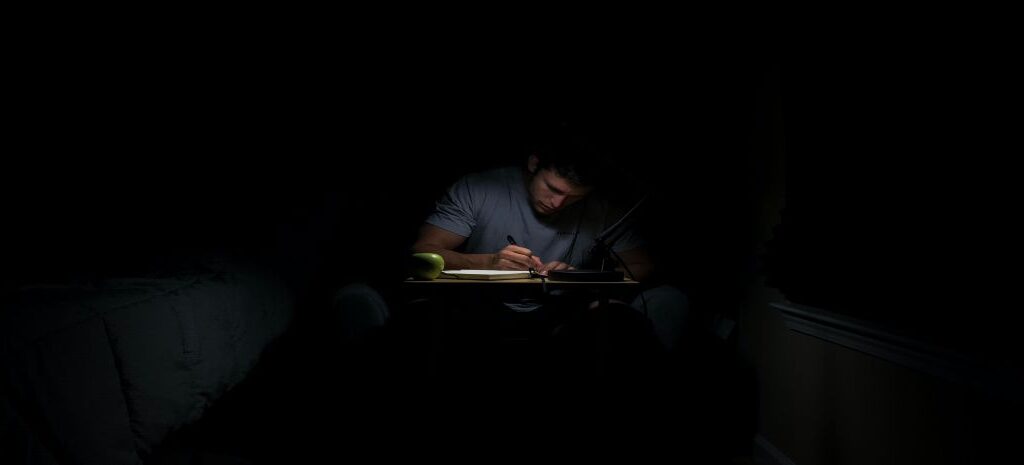 Conheça o CIRA, corretor de redação automática que utiliza inteligência artificial