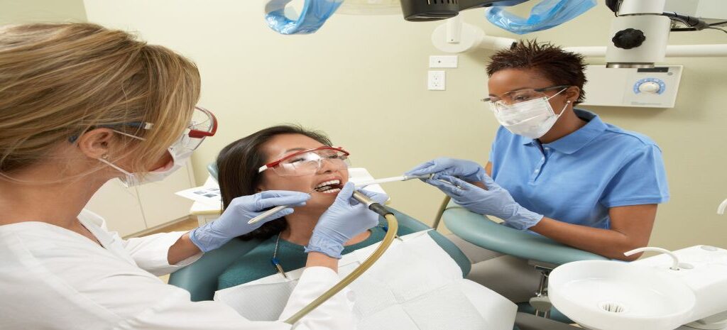 Cursinhos para ajudar a passar em odontologia e medicina