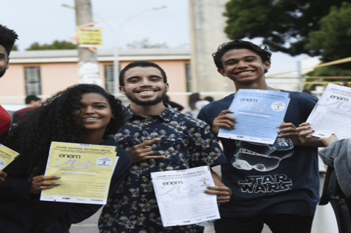 Prorrogado prazo para inserir foto no sistema do Enem_6599528c4c860.png