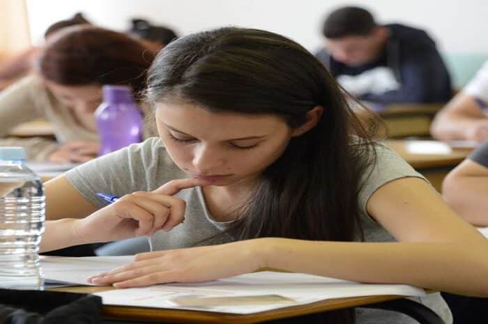 Universidades estaduais  do PR divulgam calendários do Vestibular 2020-2021_6599527605e46.jpeg