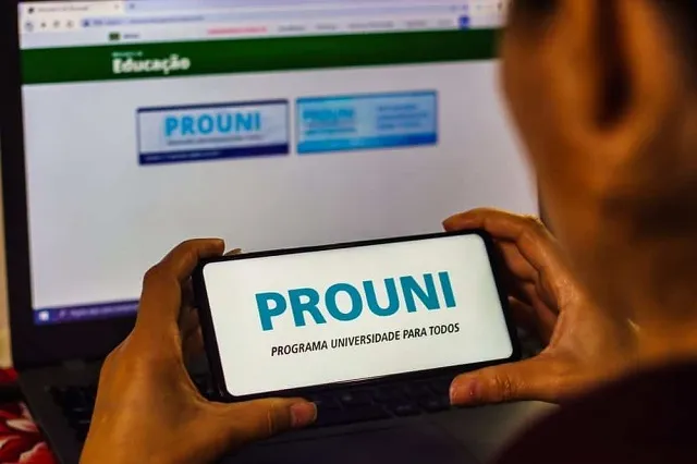 Inscrição no Prouni antes do Sisu vale a pena? Descubra