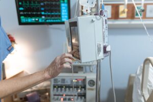 TCU vai investigar novas vagas e cursos de medicina no Brasil