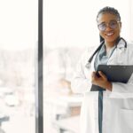 Enamed 2026 altera critérios de habilitação para estudantes de Medicina
