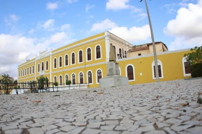 UVA abre inscrições para vestibular com provas em Sobral, Camocim, Acaraú e São Benedito