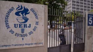 Prova da Uerj 2027 é neste domingo: horário, documentos e regras