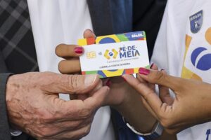 Pé-de-Meia setembro: confira as datas de pagamento