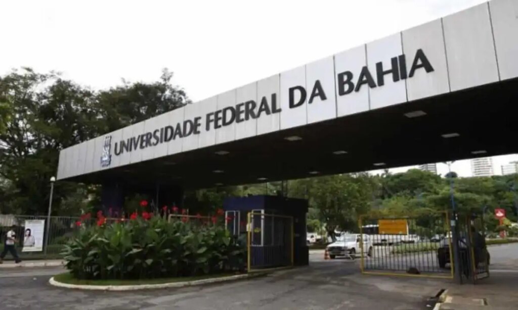 Proposta do Provão Bahia, um vestibular seriado para facilitar o ingresso de estudantes da rede pública nas universidades estaduais